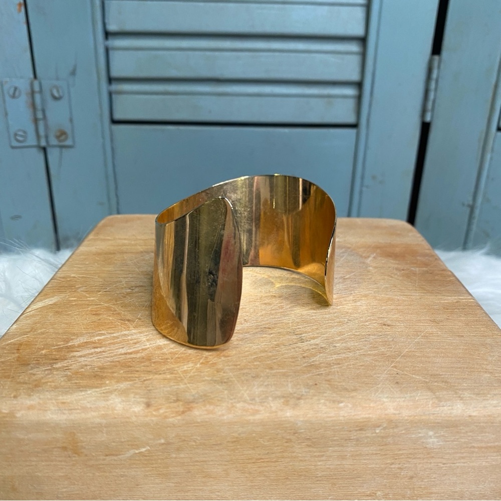 Vintage MCM Coventry Wave Gold Tone Cuff Bracelet Smooth Modern Chic - Picture 2 of 6